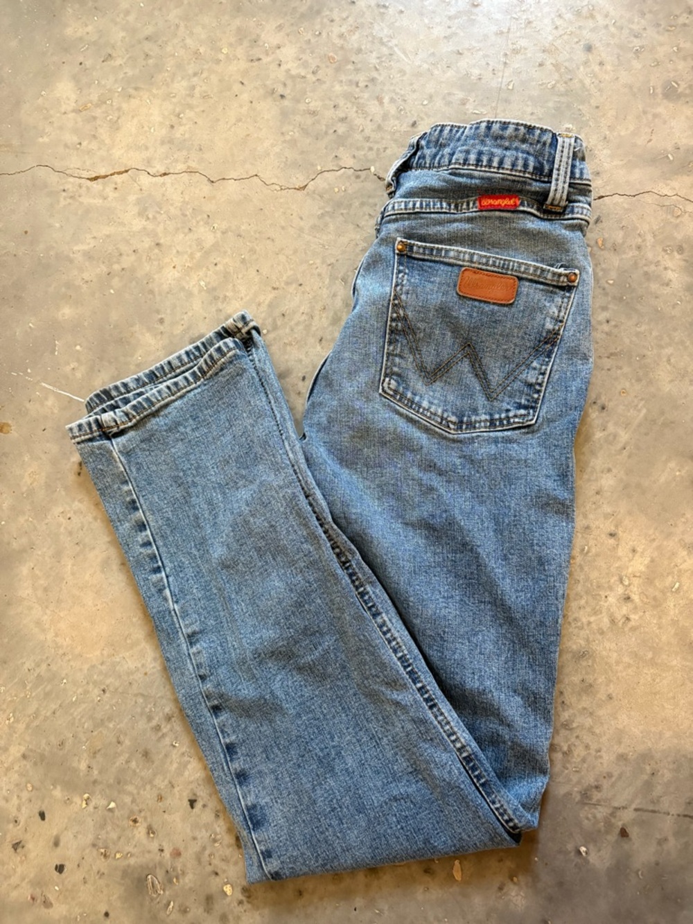 Wrangler woman’s cowboy cut jeans